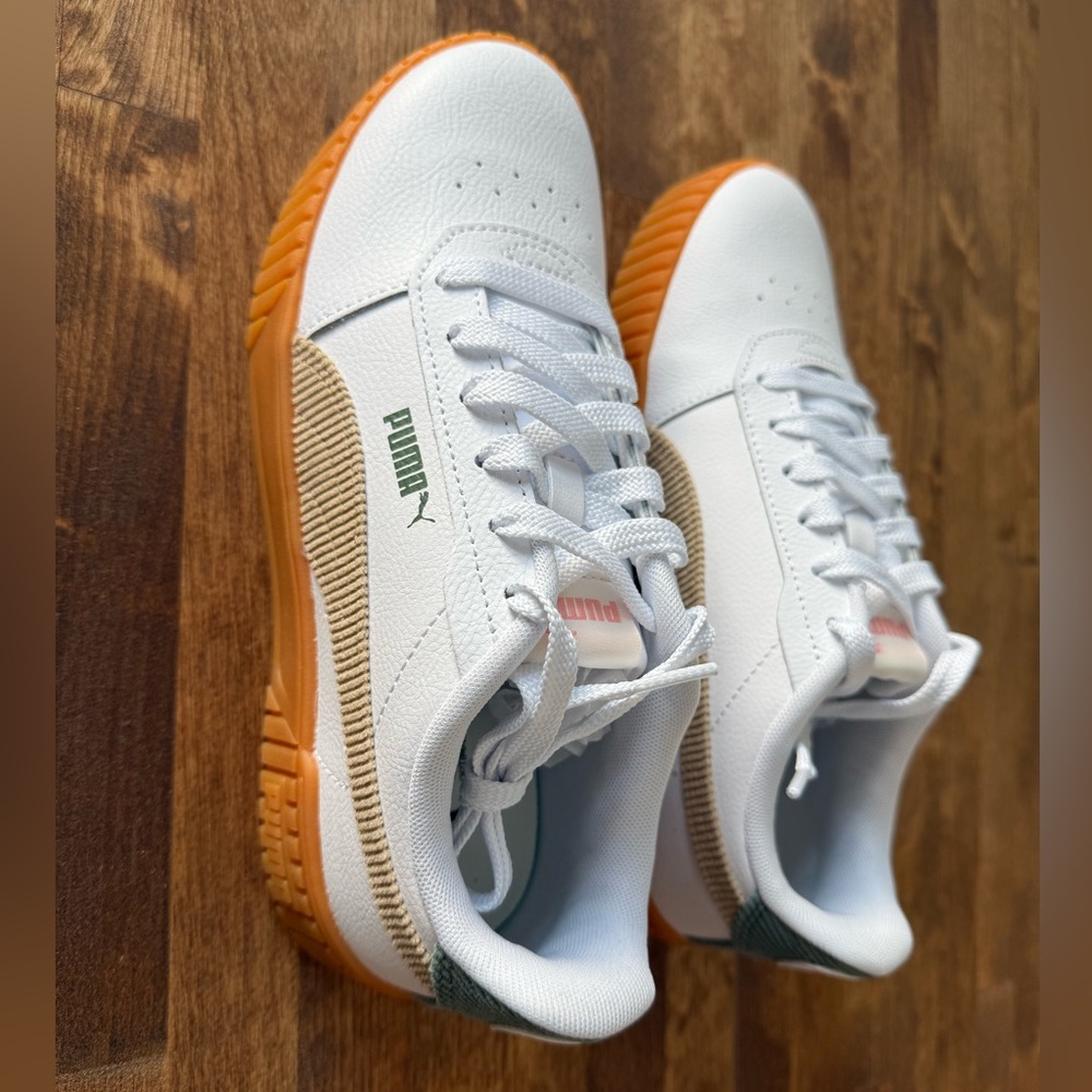 PUMA Women’s White Sneakers with Gum Sole – SoftFoam+ Comfort - Picture 4 of 8